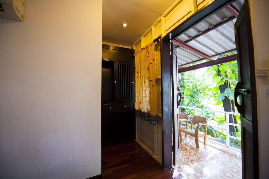 Smile House Boutique Hotel Chiang Mai Exterior photo