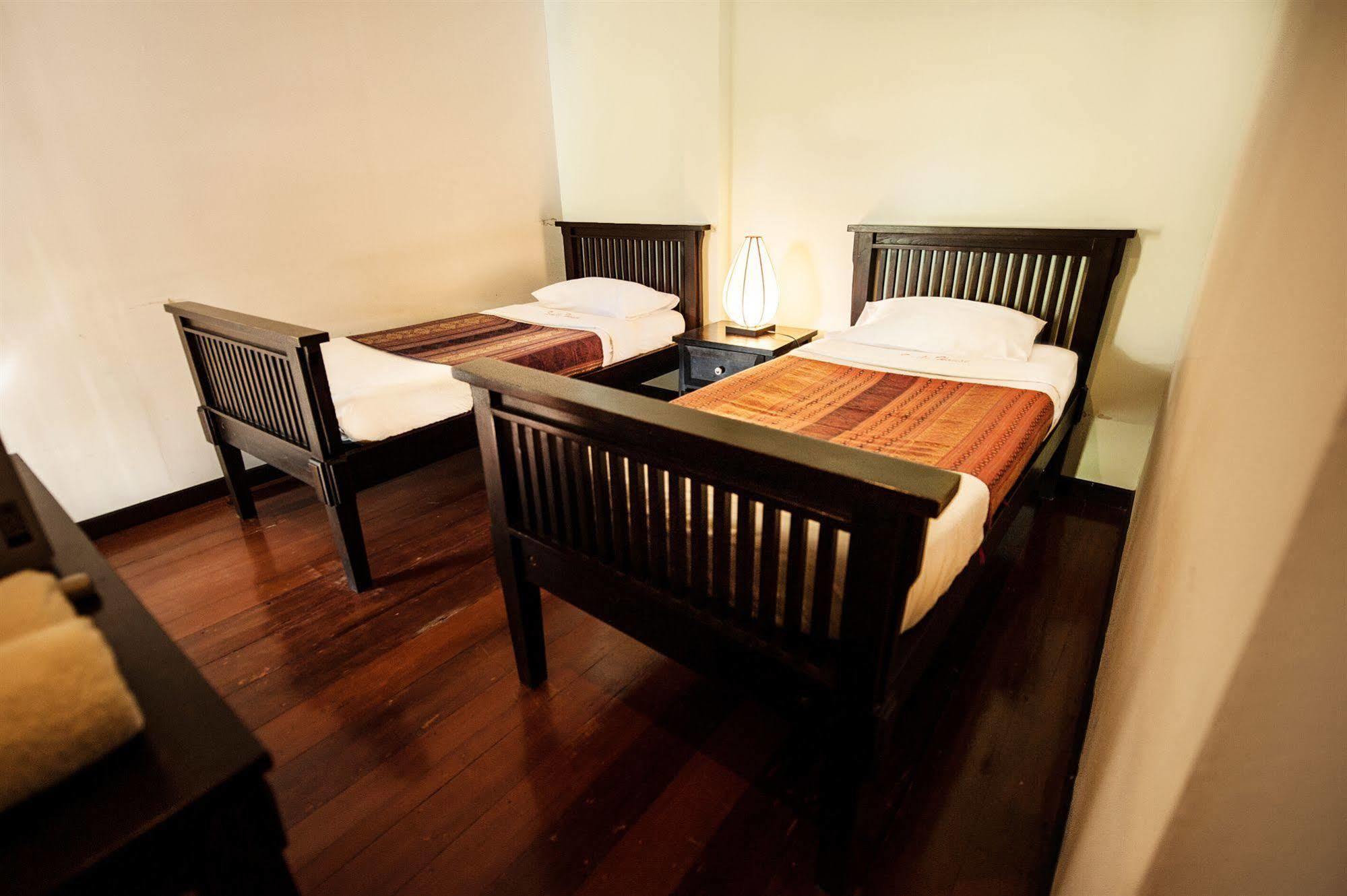 Smile House Boutique Hotel Chiang Mai Exterior photo